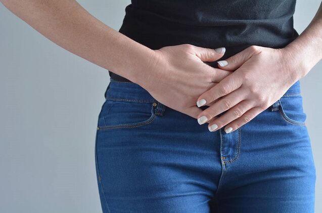 stomach pain while on keto diet